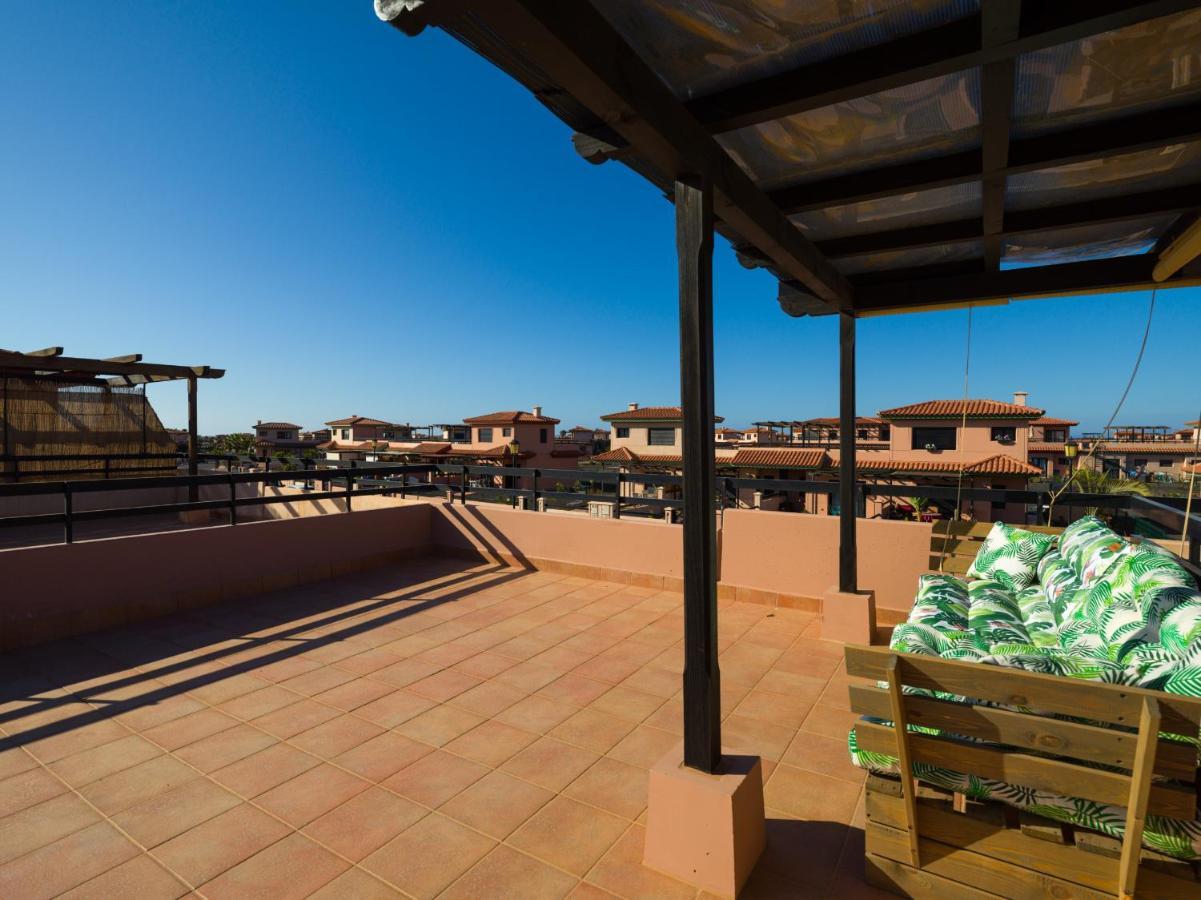 Private Terrace Majanicho Home -Garden & Pool La Oliva Exterior foto
